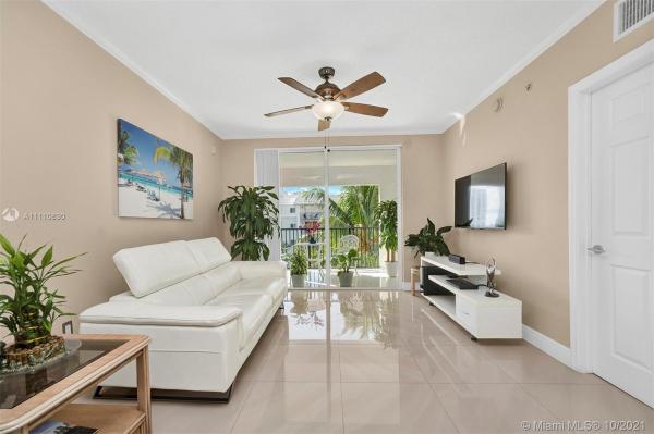 Porto Bellagio, 17145 N Bay Rd #4509, Sunny Isles Beach, Florida 33160, image 2