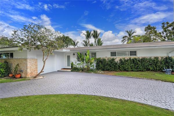 5025 SW 65th Ave, Unincorporated Dade County, Florida 33155, image 2