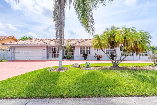 Coral Way Estates, 11490 SW 24th St, University Park, Florida 33165, image 2