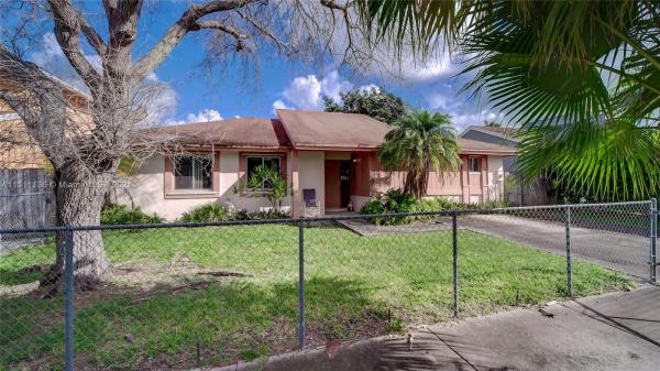 Oak Park Estates, 12441 SW 203rd Ter, South Miami Heights, Florida 33177, image 2