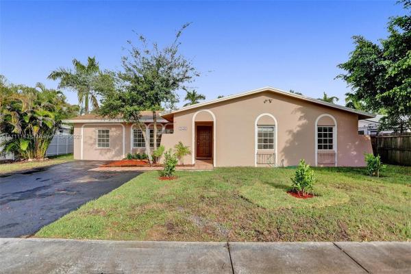 Winston Park, 7425 SW 127th Ct, Kendale Lakes, Florida 33183, image 2