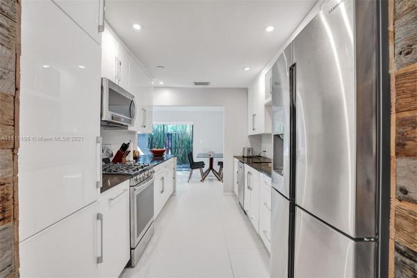 Greenglades, 10625 SW 113th Pl #90A, Kendall, Florida 33176, image 2