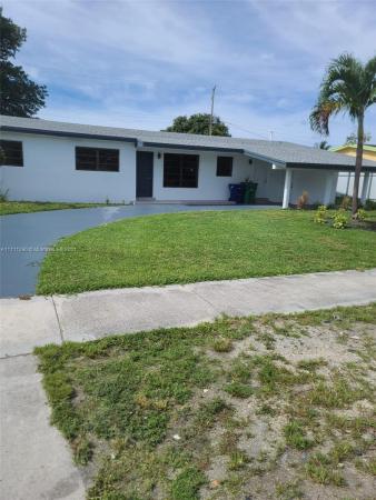 Windward Estates, 1960 NW 188th Ter, Miami Gardens, Florida 33056, image 1