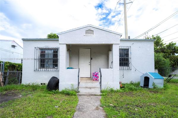 Bay Vista Park, 301 NW 37th St, Miami, Florida 33127, image 2