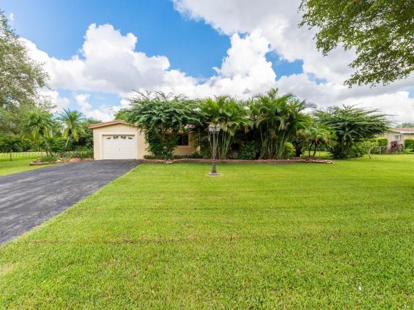 Fla Fruit Lands, 13575 SW 28th St, Davie, Florida 33330, image 2