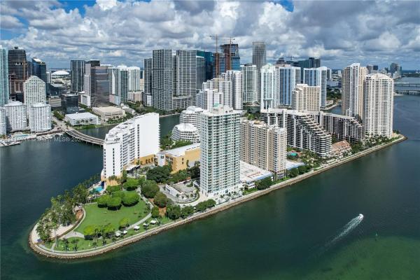 St Louis, 800 Claughton Island Dr #2103, Miami, Florida 33131, image 2
