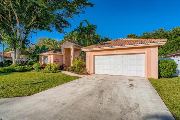 577 NW 48th Ave, Deerfield Beach, Florida 33442, image 2