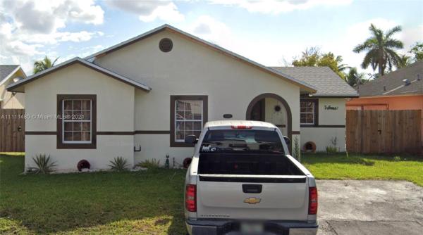 Princetonian By The Park, 25015 SW 128th Pl, Princeton, Florida 33032, image 2