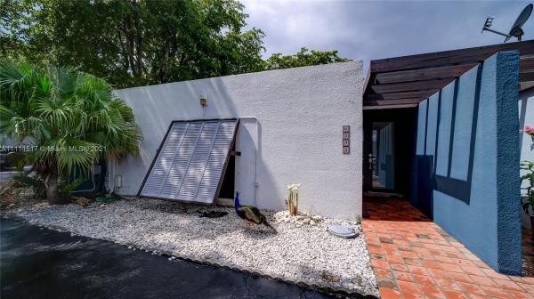 Windmill Gate, 6393 Jack Rabbit Ln #6393, Miami Lakes, Florida 33014, image 2