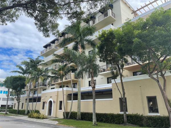 Tuscany Pointe Villas, 8430 SW 8th St #401B, Westchester, Florida 33144, image 2