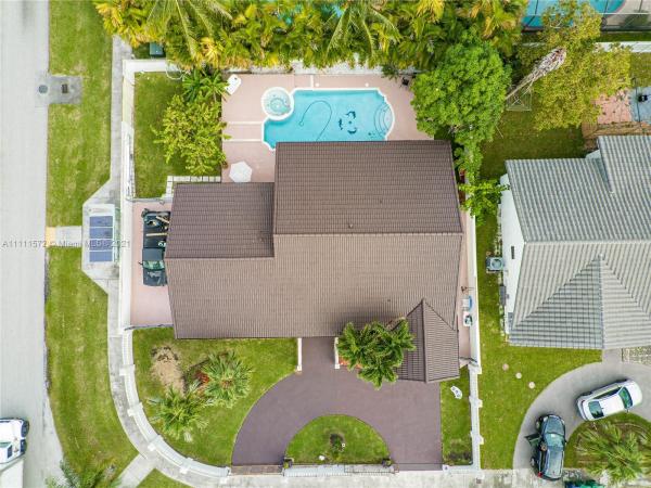 Bird Lakes North, 14695 SW 45th St, Kendale Lakes, Florida 33175, image 2