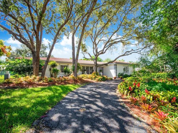 Palmetto Pines Estates, 9740 SW 147th St, Kendall, Florida 33176, image 2