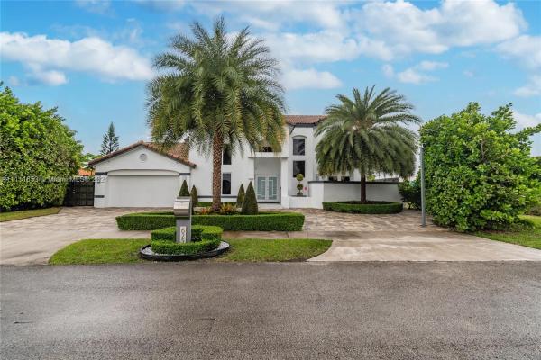 625 SW 131st Ct, Tamiami, Florida 33184, image 2