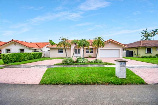 Miller Estates, 10473 SW 55th St, Westwood Lakes, Florida 33165, image 2