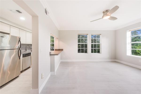 Lincoln View, 1559 Michigan Ave #301, Miami Beach, Florida 33139, image 2