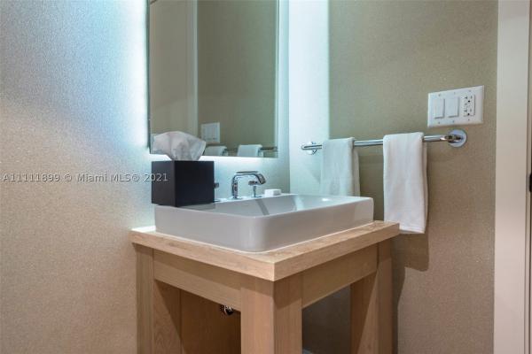 1 Hotel & Homes, 102 24th St #1015, Miami Beach, Florida 33139, image 1