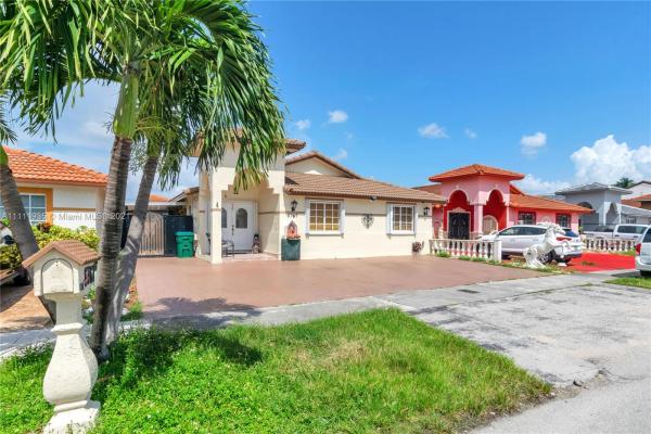 Berkshire, 8767 NW 109th Ter, Hialeah Gardens, Florida 33018, image 1