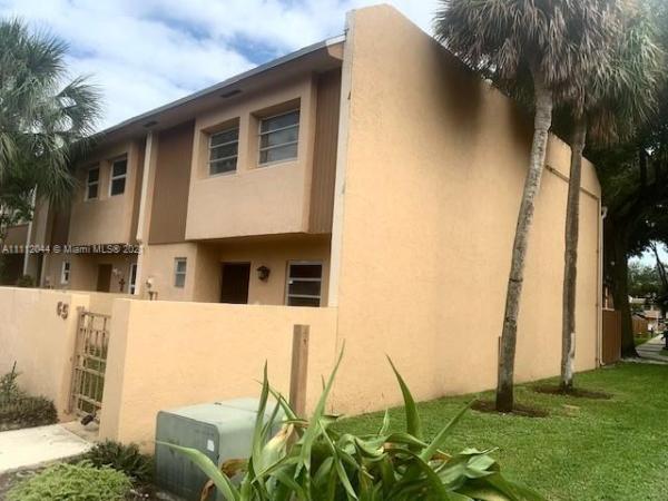 Lakes Village, 14121 SW 66th St #G5, Kendale Lakes, Florida 33183, image 2
