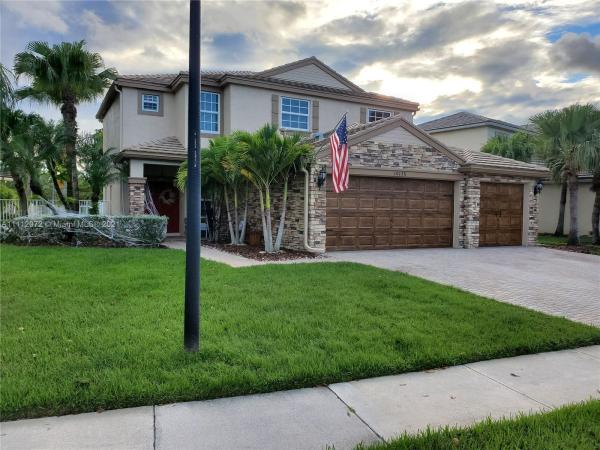 Thoroughbred Lake Estates, 10136 Clubhouse Turn Rd, Lake Worth, Florida 33449, image 2
