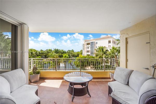 Lake Tower, 765 Crandon Blvd #310, Key Biscayne, Florida 33149, image 1