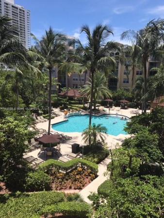The Yacht Club At Aventura, 19555 E Country Club Dr #8304, Aventura, Florida 33180, image 2