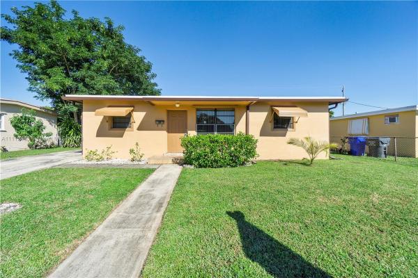 Boulevard Estates, 7391 Hayes St, Hollywood, Florida 33024, image 1