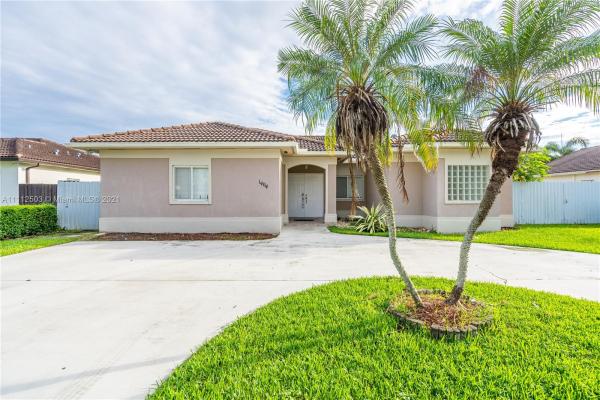 Tennessee Estates, 1404 SE 5th St, Homestead, Florida 33033, image 2