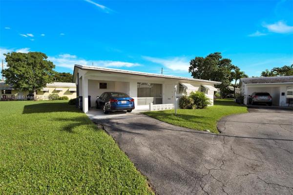 Sheridan Lakes Houses, 3211 Abbott Ln #111, Hollywood, Florida 33021, image 1