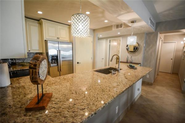 3725 S Ocean Dr #703, Hallandale Beach, Florida 33019, image 2