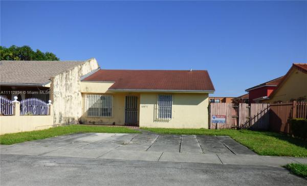 West Flagler Estates, 10871 NW 1st Ln, Fountainebleau, Florida 33172, image 2