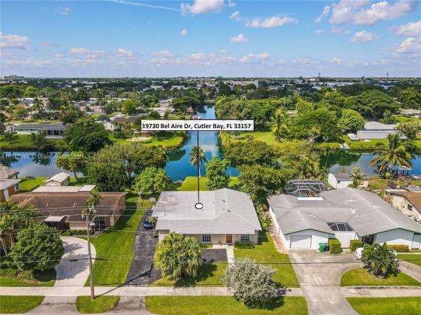 Bel Aire, 19730 Bel Aire Dr, Cutler Bay, Florida 33157, image 2