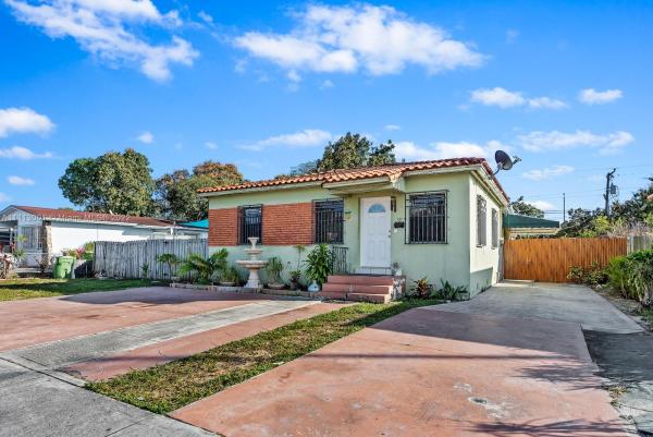 Town Of Hialeah, 310 E 17th St, Hialeah, Florida 33010, image 1