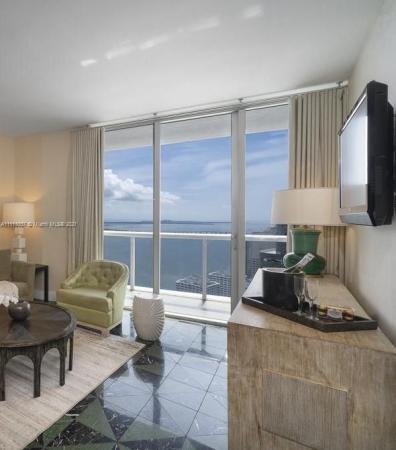 Icon Brickell Tower 3, 485 Brickell Ave #4309, Miami, Florida 33131, image 2
