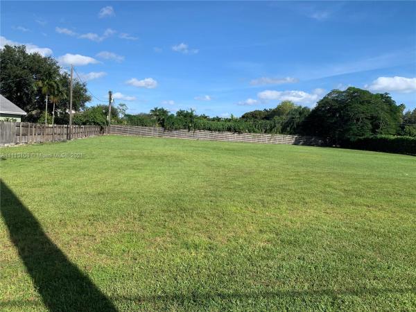 Nutmeg Estates, 9425 SW 97th Ave, Kendall, Florida 33176, image 2