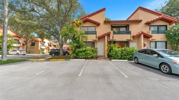 Dadeland Cove, 7861 SW 102 Ln #, Kendall, Florida 33156, image 2