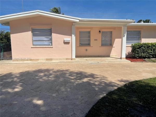 Tropical Estates, 10101 SW 56th St, Olympia Heights, Florida 33165, image 2