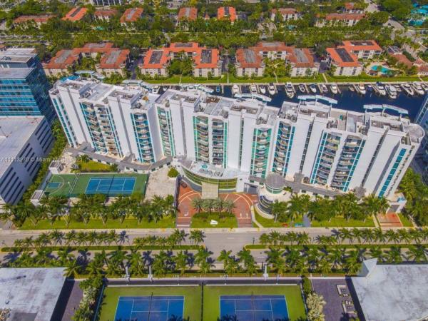 Uptown Marina Lofts, 3029 NE 188th St #719, Aventura, Florida 33180, image 2