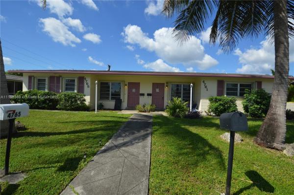 Gold Coast Twin Villas West, 4761 SW 43rd Ter #1-2, Dania Beach, Florida 33314, image 1