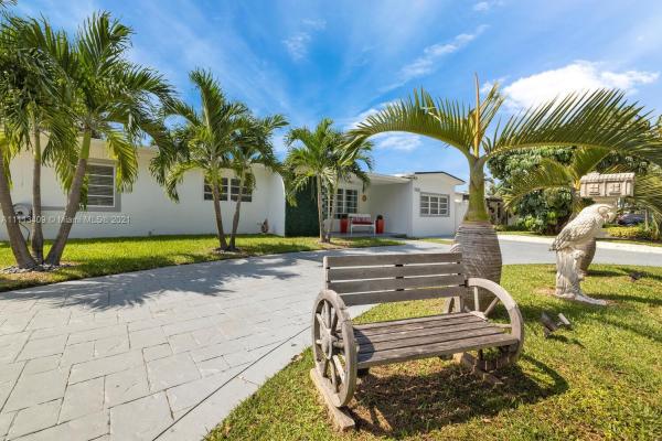 Miller Heights, 5520 SW 95th Ct, Olympia Heights, Florida 33165, image 2