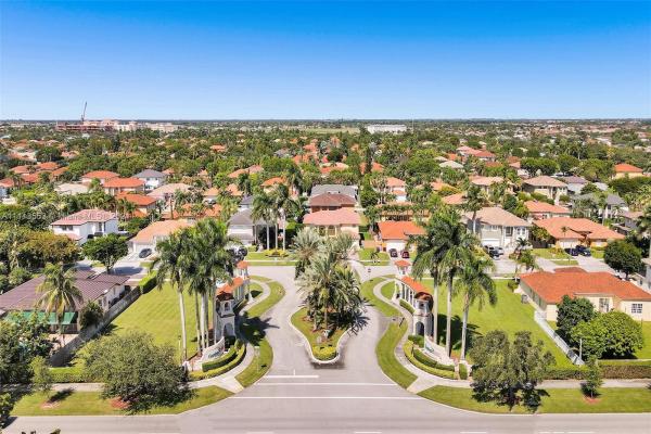 Garden Hills, 15816 SW 103rd Ln, The Hammocks, Florida 33196, image 2