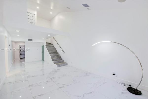 North Pointe At The California Club, 455 NE 210th Ter, Ives Estates, Florida 33179, image 2