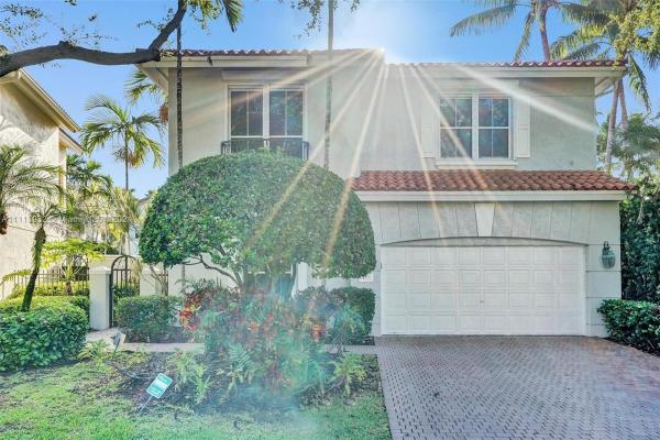 Edgewater, 1547 Mariner Way, Hollywood, Florida 33019, image 2