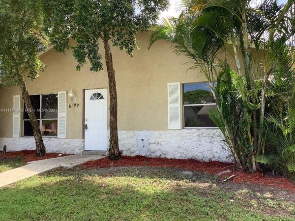Brentwood Lakes, 6199 Wauconda Way W, Lake Worth, Florida 33463, image 1