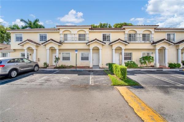 Bonita Villas, 12108 SW 143rd Ln #4-5, Three Lakes, Florida 33186, image 2