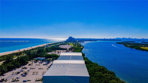 Arlen House East, 100 Bayview Dr #1619, Sunny Isles Beach, Florida 33160, image 2
