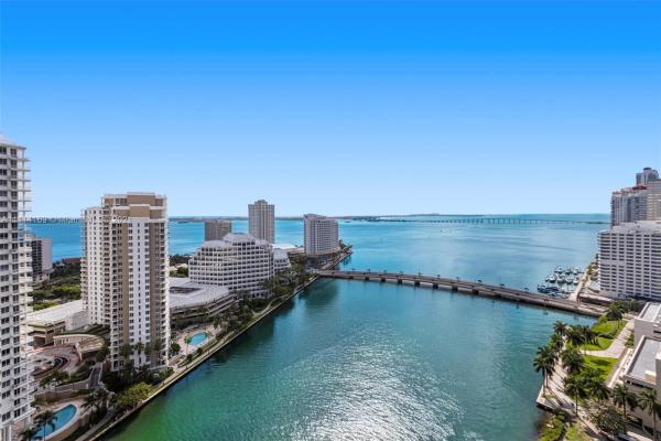 Icon Brickell Tower 2, 495 Brickell Ave #2302, Miami, Florida 33131, image 2
