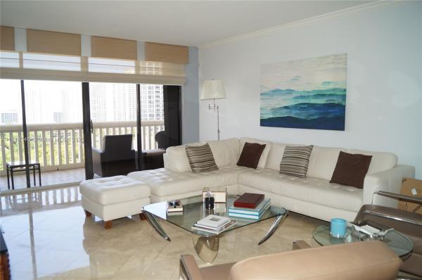 2000 Island Boulevard, 2000 Island Blvd #1610, Aventura, Florida 33160, image 1
