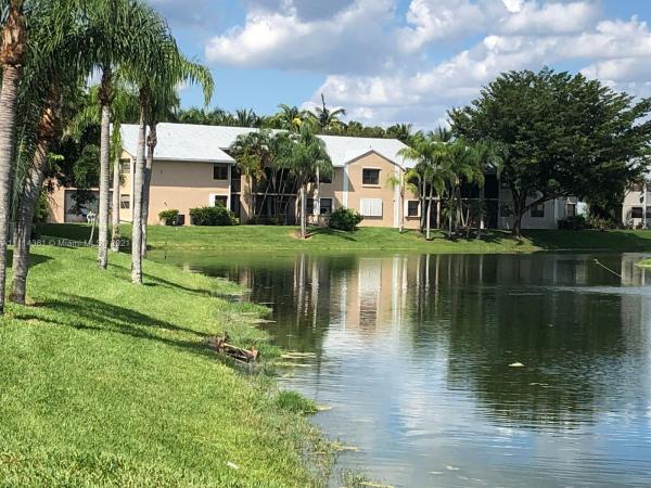 Lakeshore, 900 Constitution Dr #900D, Homestead, Florida 33034, image 2