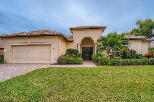 865 SW Grand Reserves, Florida 34986, image 2