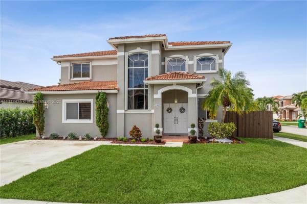 7002 SW 162nd Path, Unincorporated Dade County, Florida 33193, image 2